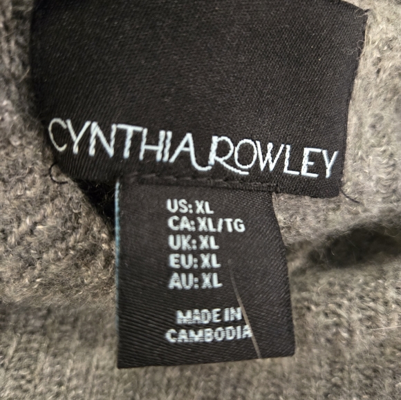 XL Cynthia Rowley Mock Grey/Black striped lightweight wool blend sweater - Picture 7 of 8